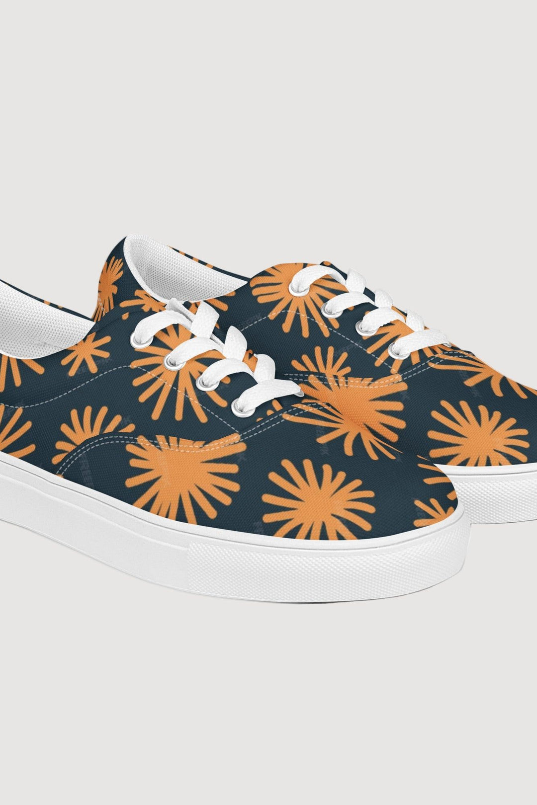 Lace-up Canvas Shoes - Famesnob