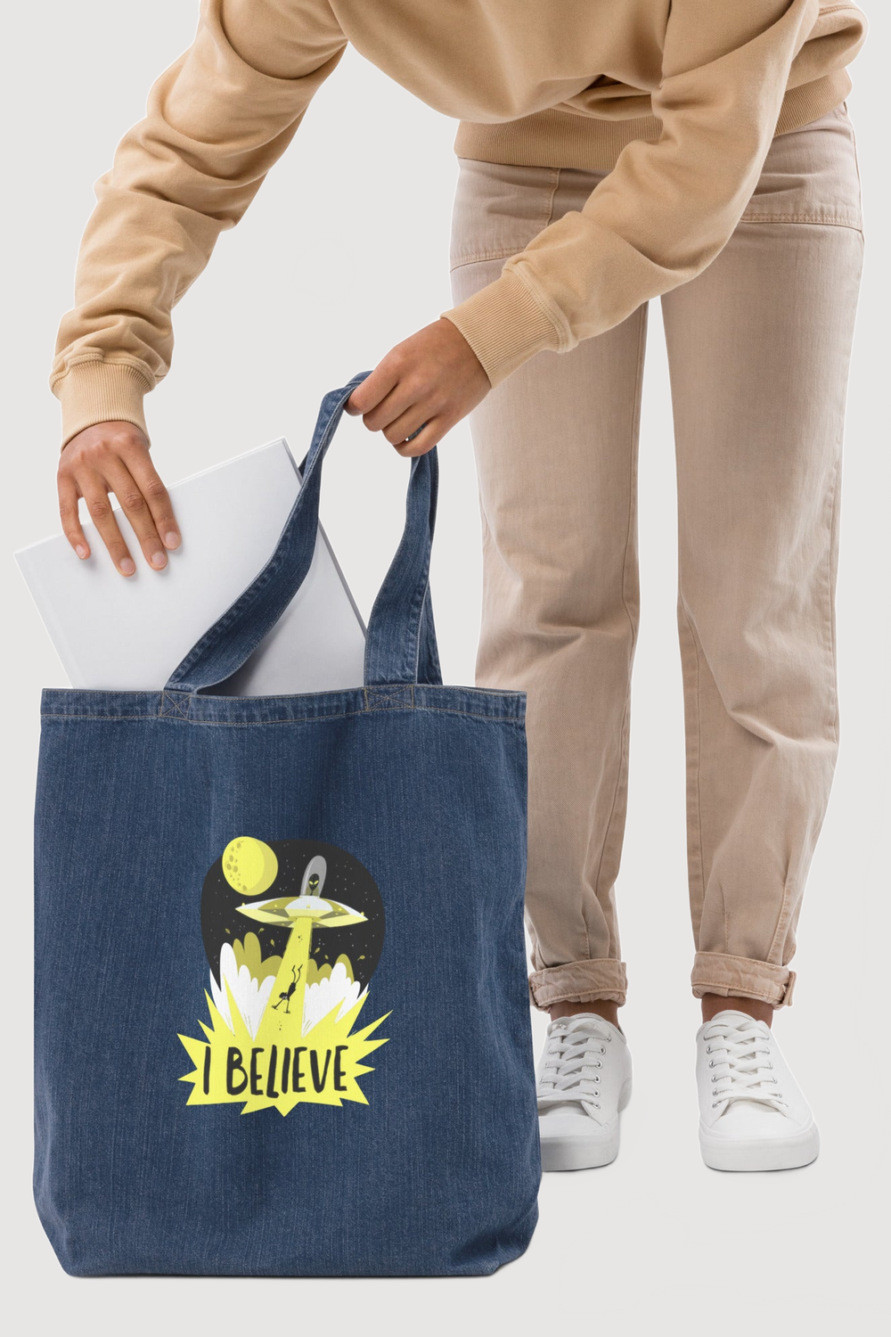 Organic Denim Tote Bag | Mantis - Famesnob