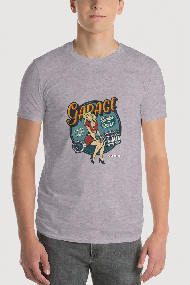 Unisex Lightweight T-Shirt | Gildan - Famesnob