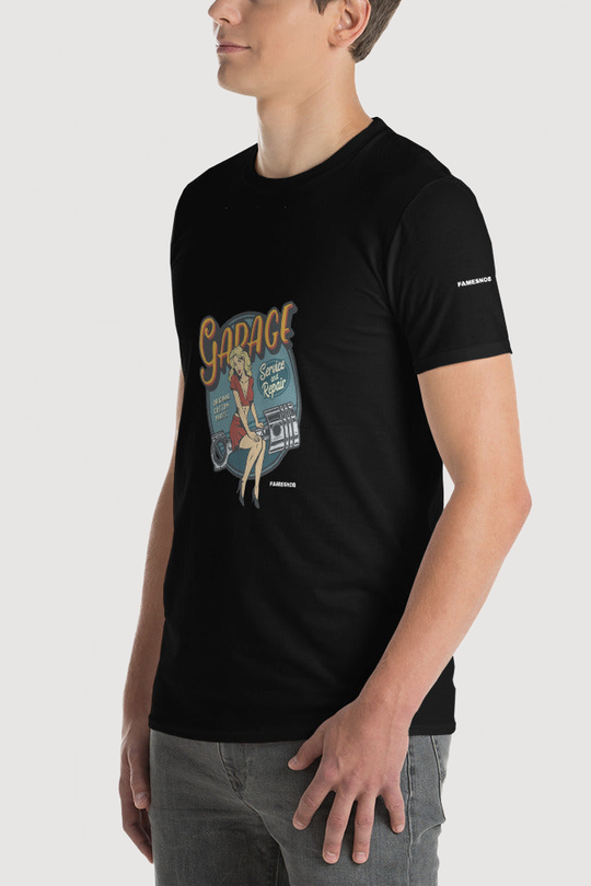 Unisex Lightweight T-Shirt | Gildan - Famesnob