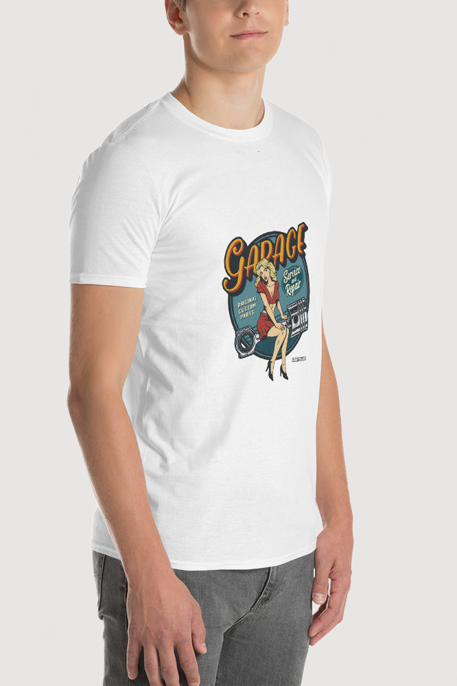 Unisex Lightweight T-Shirt | Gildan - Famesnob