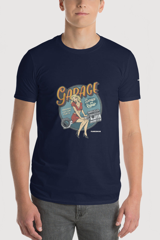 Unisex Lightweight T-Shirt | Gildan - Famesnob