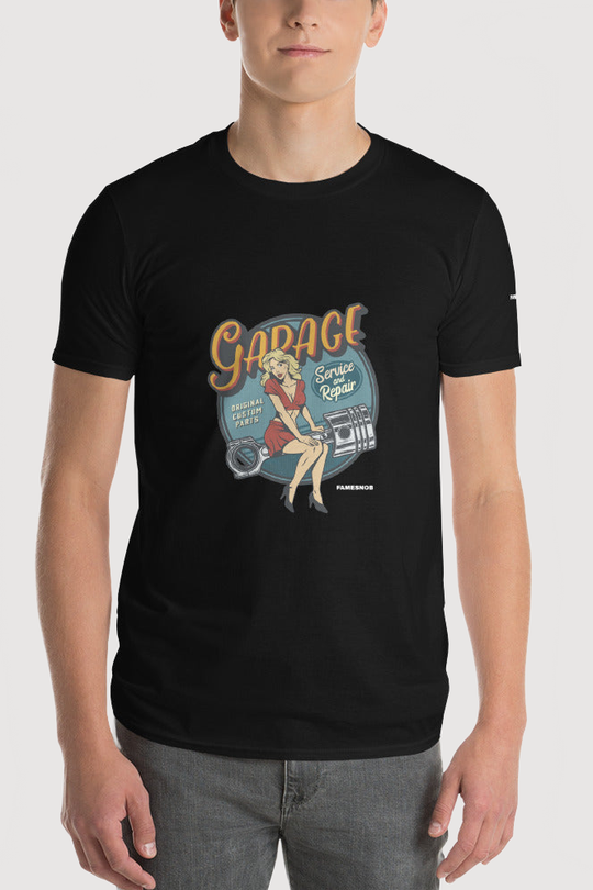 Unisex Lightweight T-Shirt | Gildan - Famesnob