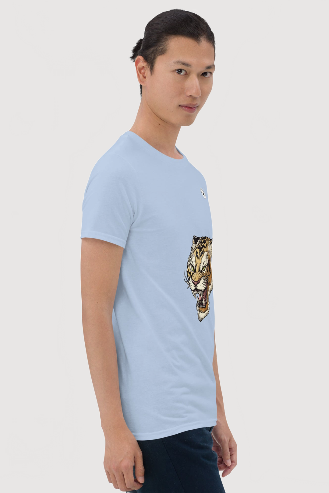 Unisex Staple T-Shirt | Bella + Canvas - Famesnob